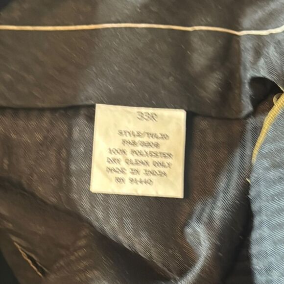 Men's Vicci Uomo 2-Piece Formal Suit Notched Lapel Jacket 42R Pants 33R - Picture 12 of 16